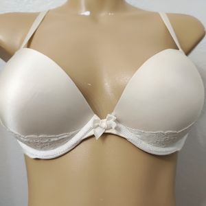 Cosmopolitan ivory lace push up bra 34A